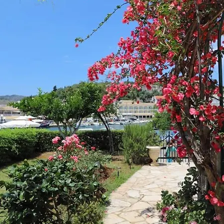 Апартаменты Manessis Bay Corfu